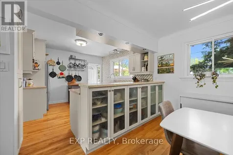 554 Browning Avenue Ottawa ON K1G 0T4