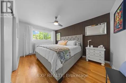 554 Browning Avenue Ottawa ON K1G 0T4