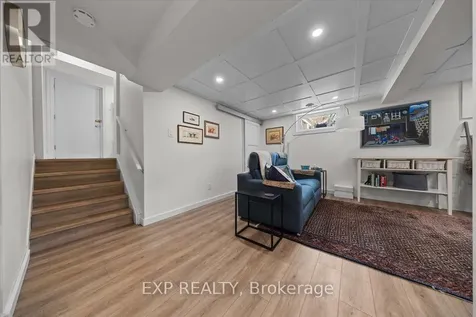 554 Browning Avenue Ottawa ON K1G 0T4