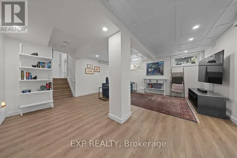 554 Browning Avenue Ottawa ON K1G 0T4
