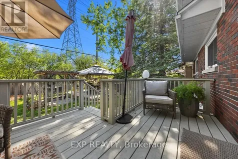 554 Browning Avenue Ottawa ON K1G 0T4