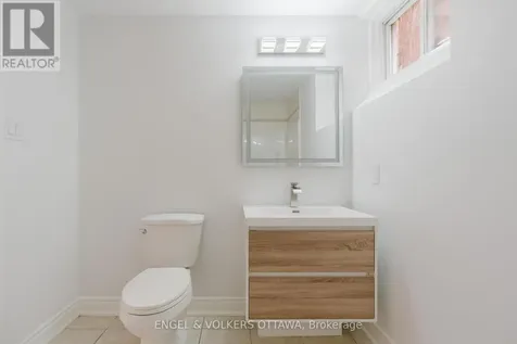 1649 Rosebella Avenue Ottawa ON K1T 1E9