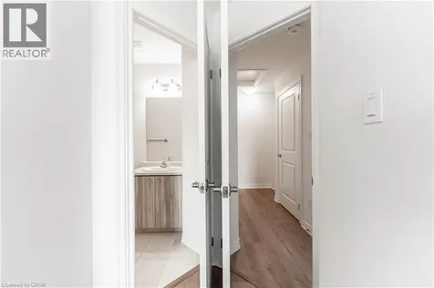 92 Dryden Lane Hamilton ON L8H 0B6
