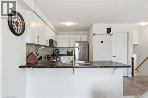 92 Dryden Lane Hamilton ON L8H 0B6