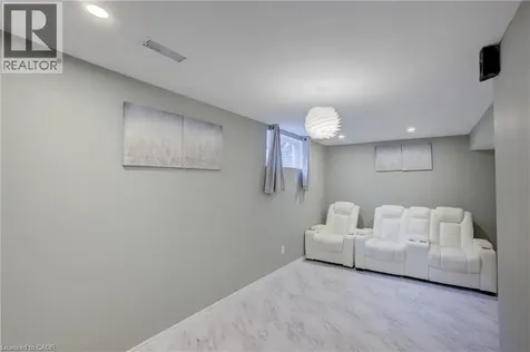 53 Drive Kitchener ON N2E 4A9