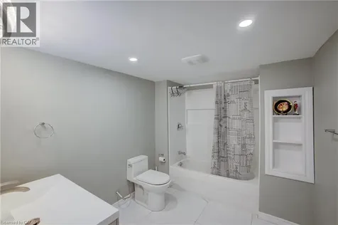 53 Drive Kitchener ON N2E 4A9