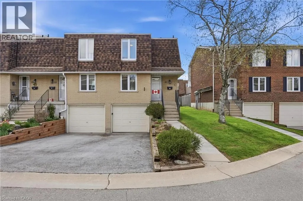 299 Limeridge Ridge West Hamilton ON L9C 2V4