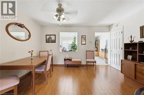 299 Limeridge Ridge West Hamilton ON L9C 2V4