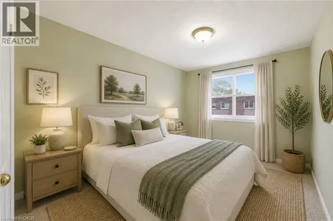 299 Limeridge Ridge West Hamilton ON L9C 2V4