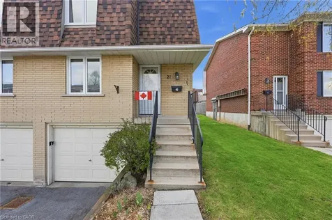 299 Limeridge Ridge West Hamilton ON L9C 2V4