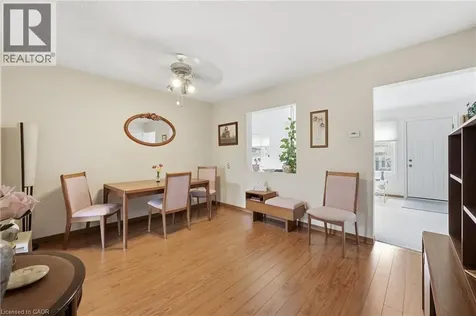 299 Limeridge Ridge West Hamilton ON L9C 2V4