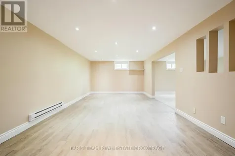21 Poplar Crescent Oro-medonte ON L0L 1T0