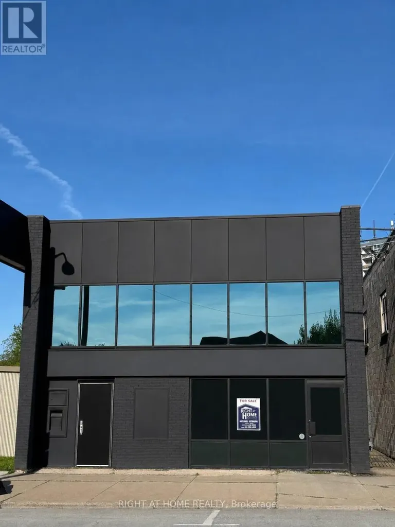 4872 Victoria Avenue Niagara Falls (downtown) ON L2E 4C5