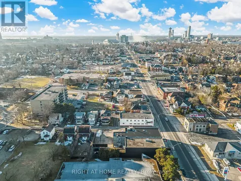 4872 Victoria Avenue Niagara Falls (downtown) ON L2E 4C5