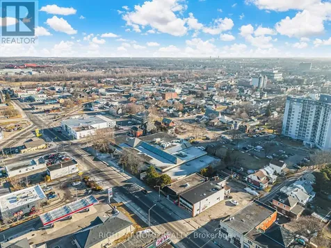 4872 Victoria Avenue Niagara Falls (downtown) ON L2E 4C5