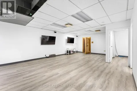 4872 Victoria Avenue Niagara Falls (downtown) ON L2E 4C5