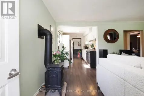 1 Forbes Street Cambridge ON N3C 2E1