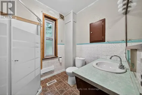 124 Gibson Street Parry Sound ON P2A 1X7