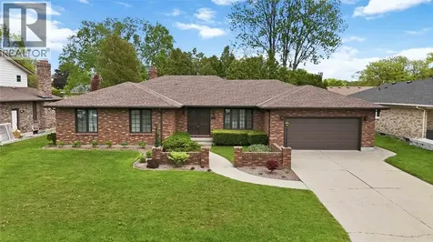 632 Esser Crescent Sarnia ON N7S 5J2