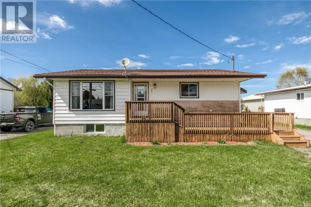 252 Laurette Street Chelmsford ON P0M 1L0