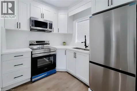 78 Hillyard Street Hamilton ON L8L 6B4
