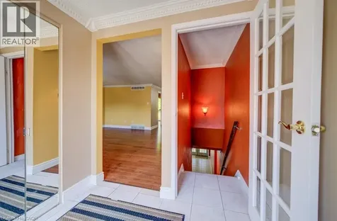 70 Frobisher Court Cambridge ON N1R 6Z5