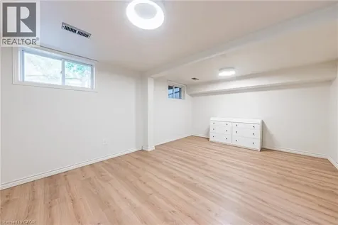 13 East 21st Street Hamilton ON L8V 2T3