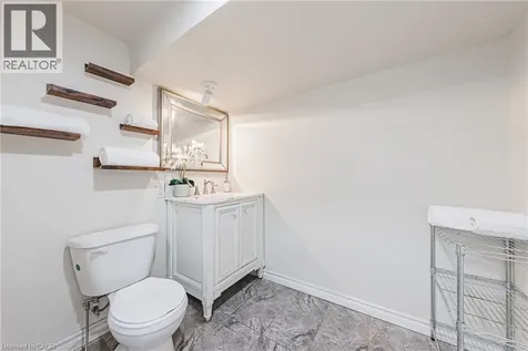 13 East 21st Street Hamilton ON L8V 2T3