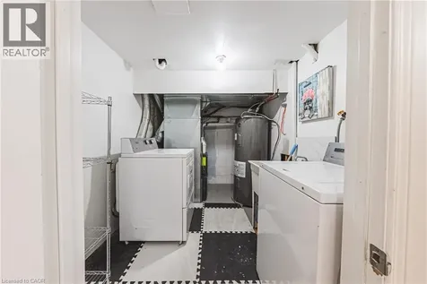 13 East 21st Street Hamilton ON L8V 2T3