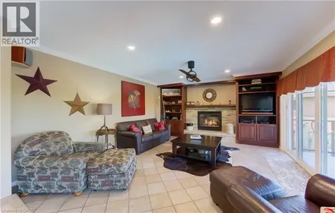 97 Manitoulin Crescent Kitchener ON N2A 3H5