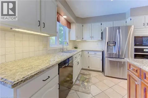 97 Manitoulin Crescent Kitchener ON N2A 3H5