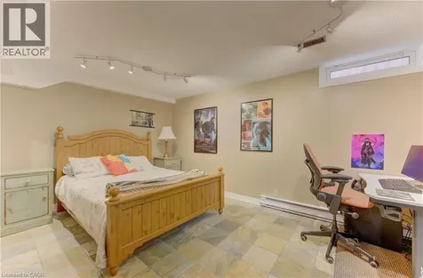 97 Manitoulin Crescent Kitchener ON N2A 3H5