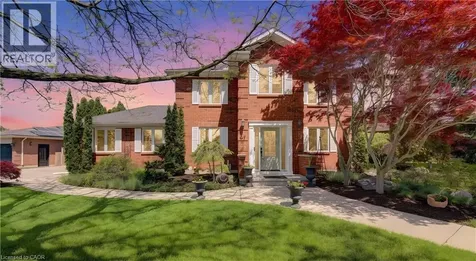 97 Manitoulin Crescent Kitchener ON N2A 3H5