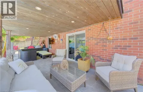 97 Manitoulin Crescent Kitchener ON N2A 3H5