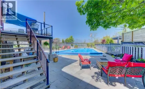 97 Manitoulin Crescent Kitchener ON N2A 3H5