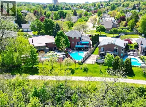 97 Manitoulin Crescent Kitchener ON N2A 3H5