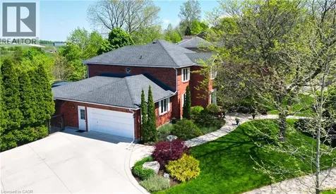 97 Manitoulin Crescent Kitchener ON N2A 3H5