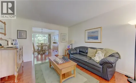 97 Manitoulin Crescent Kitchener ON N2A 3H5