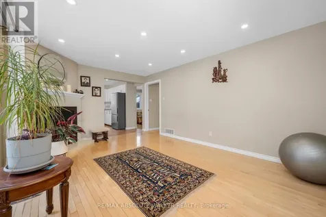 1849 Montereau Avenue Ottawa ON K1C 5X5