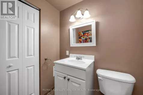 1849 Montereau Avenue Ottawa ON K1C 5X5
