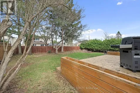 1849 Montereau Avenue Ottawa ON K1C 5X5