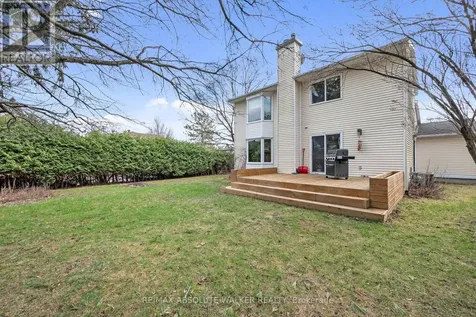 1849 Montereau Avenue Ottawa ON K1C 5X5
