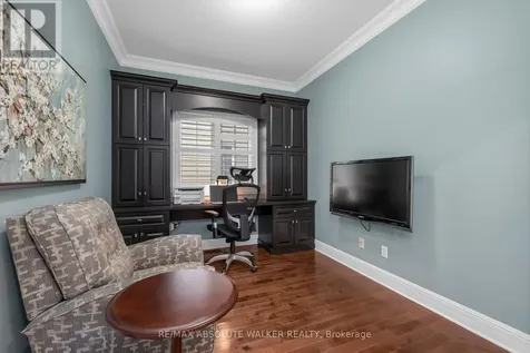 245 Lucinda Crescent Ottawa ON K1W 0A1