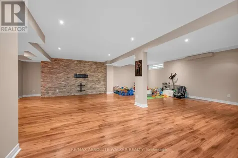245 Lucinda Crescent Ottawa ON K1W 0A1