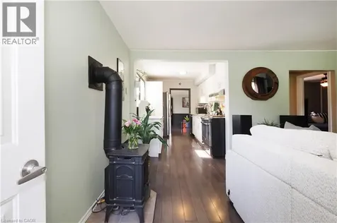 1 Forbes Street Cambridge ON N3C 2E1