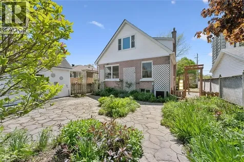 288 Margaret Avenue Kitchener ON N2H 4J7