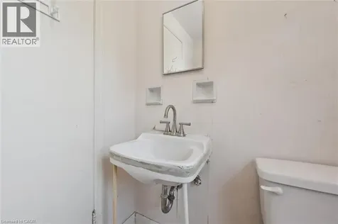 288 Margaret Avenue Kitchener ON N2H 4J7