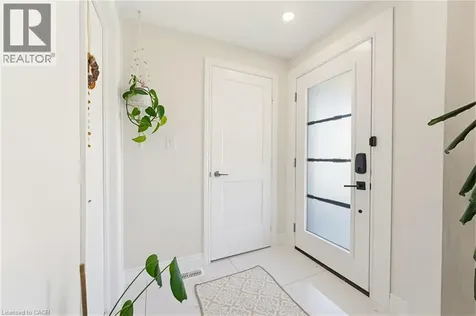 91 First Street North Stoney Creek ON L8G 1Y2