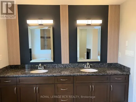 25 Brookhaven Crescent East Garafraxa ON L9W 7L9
