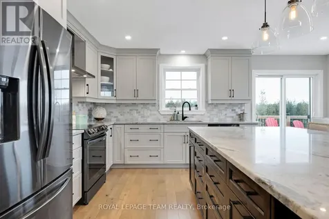 114 Charles Holden Avenue Merrickville-wolford ON K0G 1N0